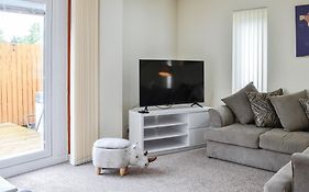1 Ladyknowe - Uk39970